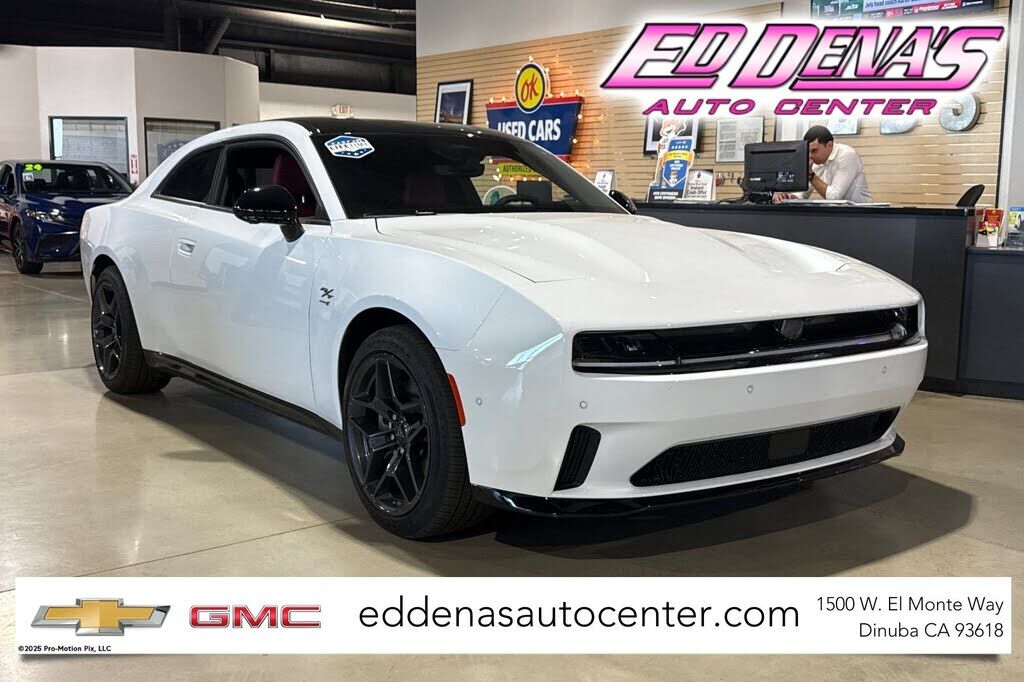 2024 DODGE Charger