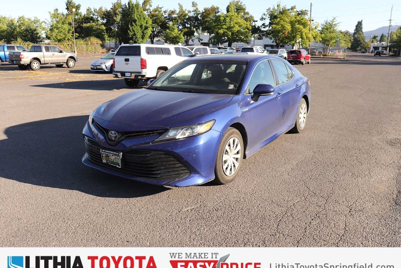 2018 TOYOTA Camry
