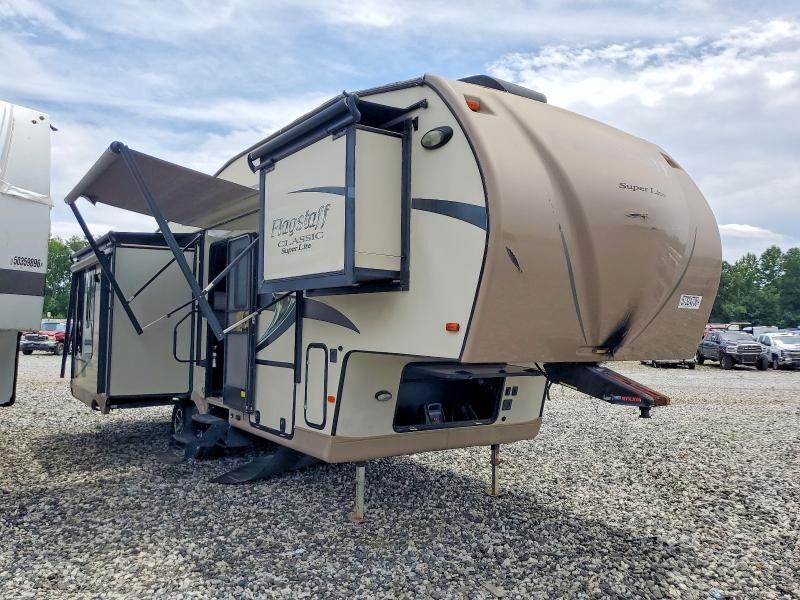 2016 FOREST RIVER Flagstaff Lite Weight Trailers