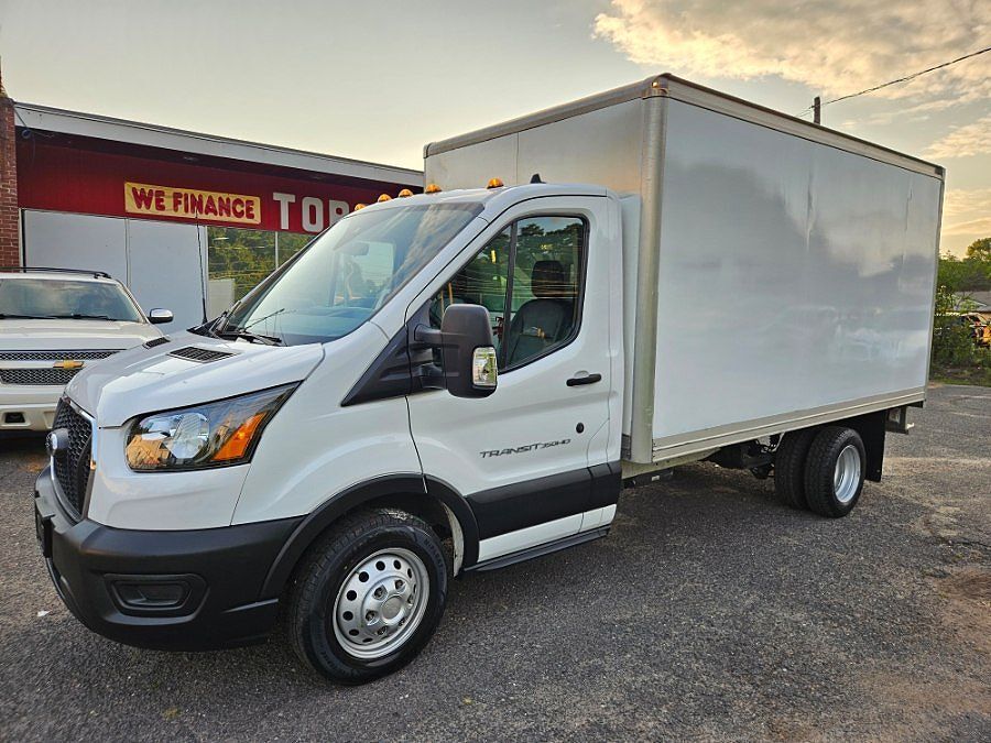 2022 FORD Transit