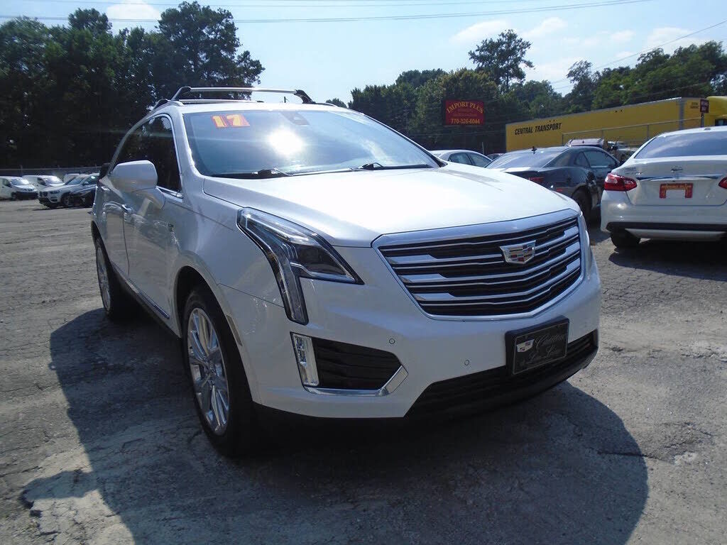 2017 CADILLAC XT5
