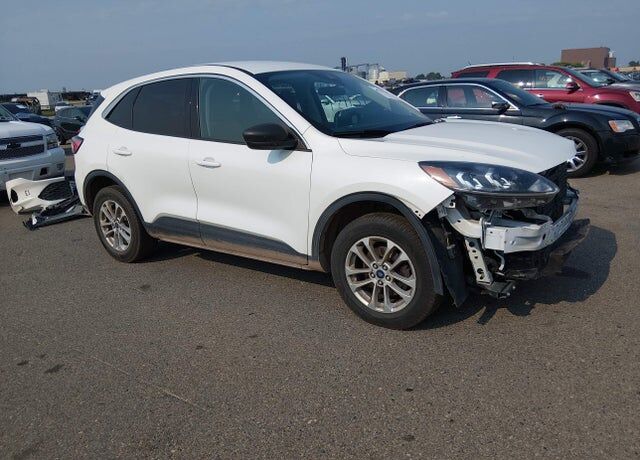 2022 FORD Escape