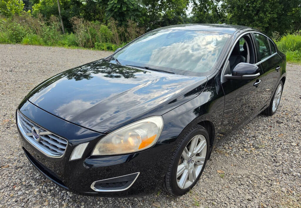 2011 VOLVO S60