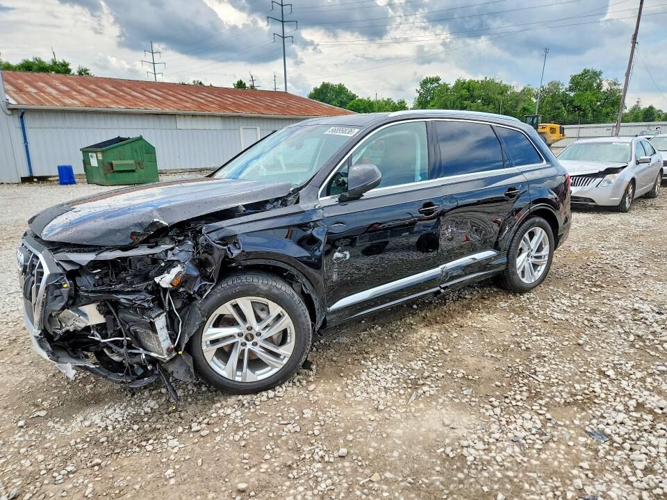 2022 AUDI Q7