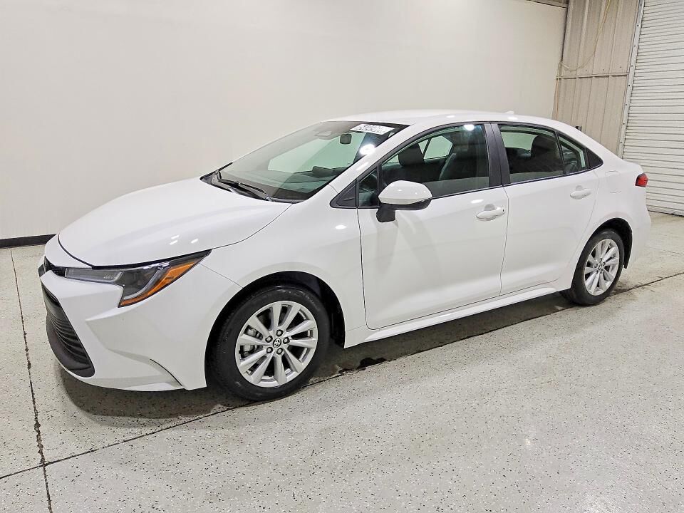 2026 TOYOTA Corolla