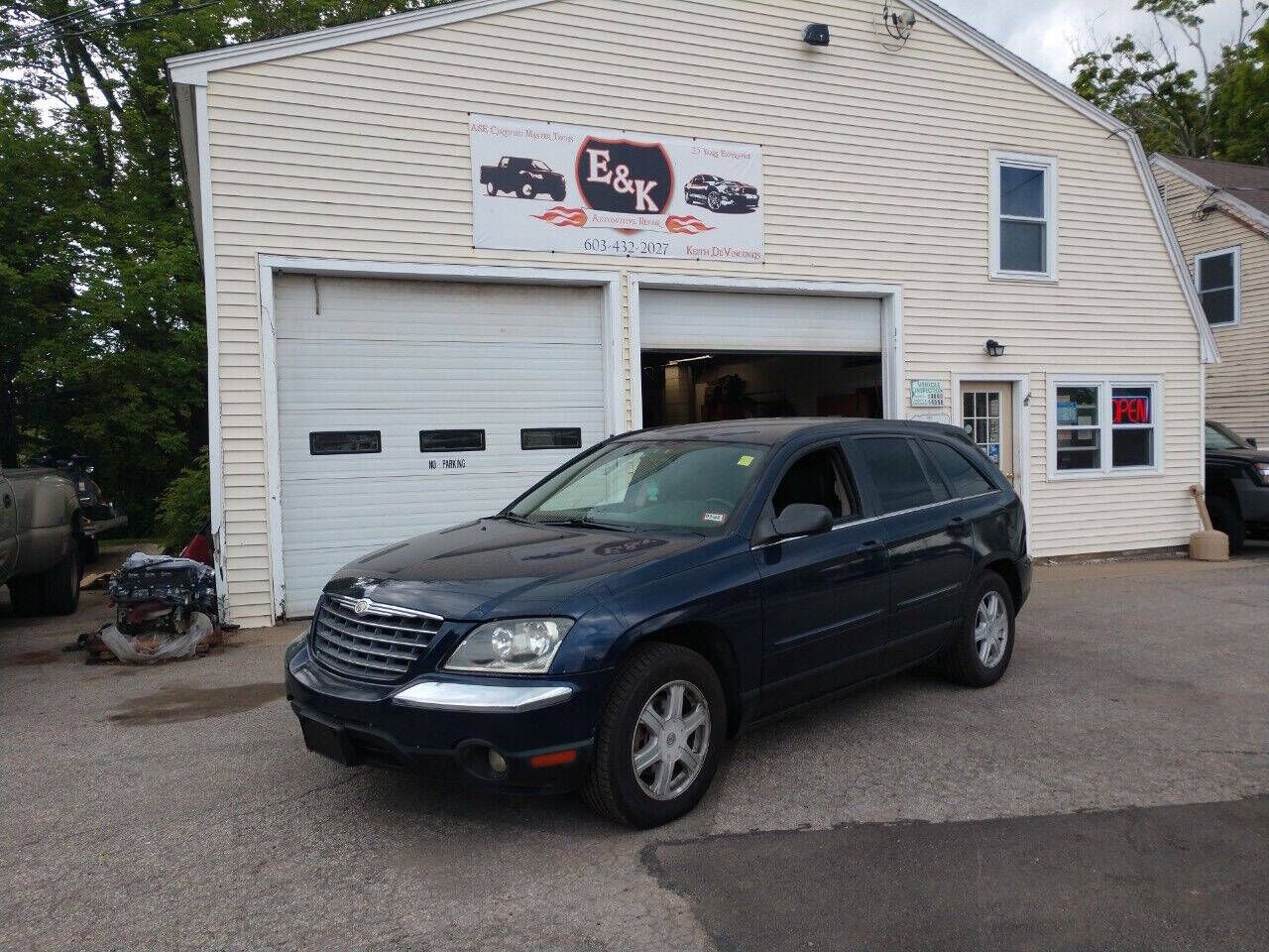 2005 CHRYSLER Pacifica