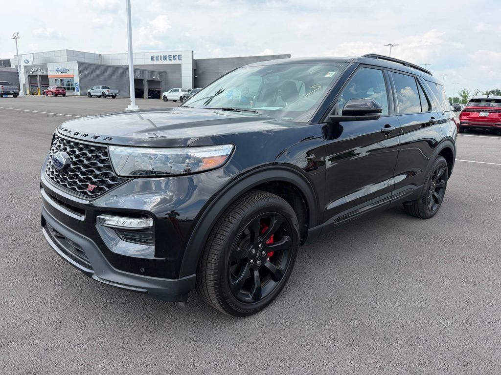 2023 FORD Explorer