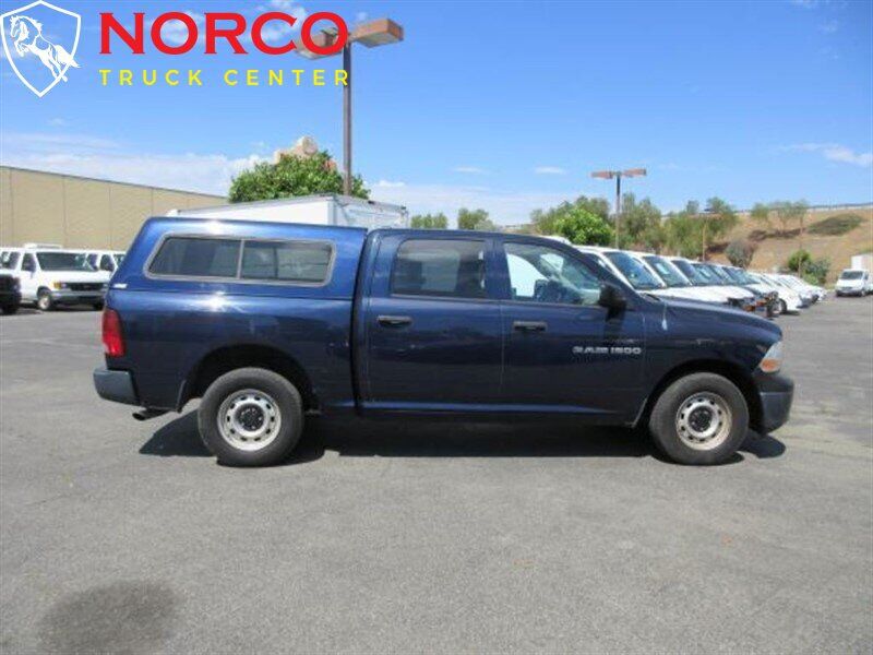2012 DODGE Ram