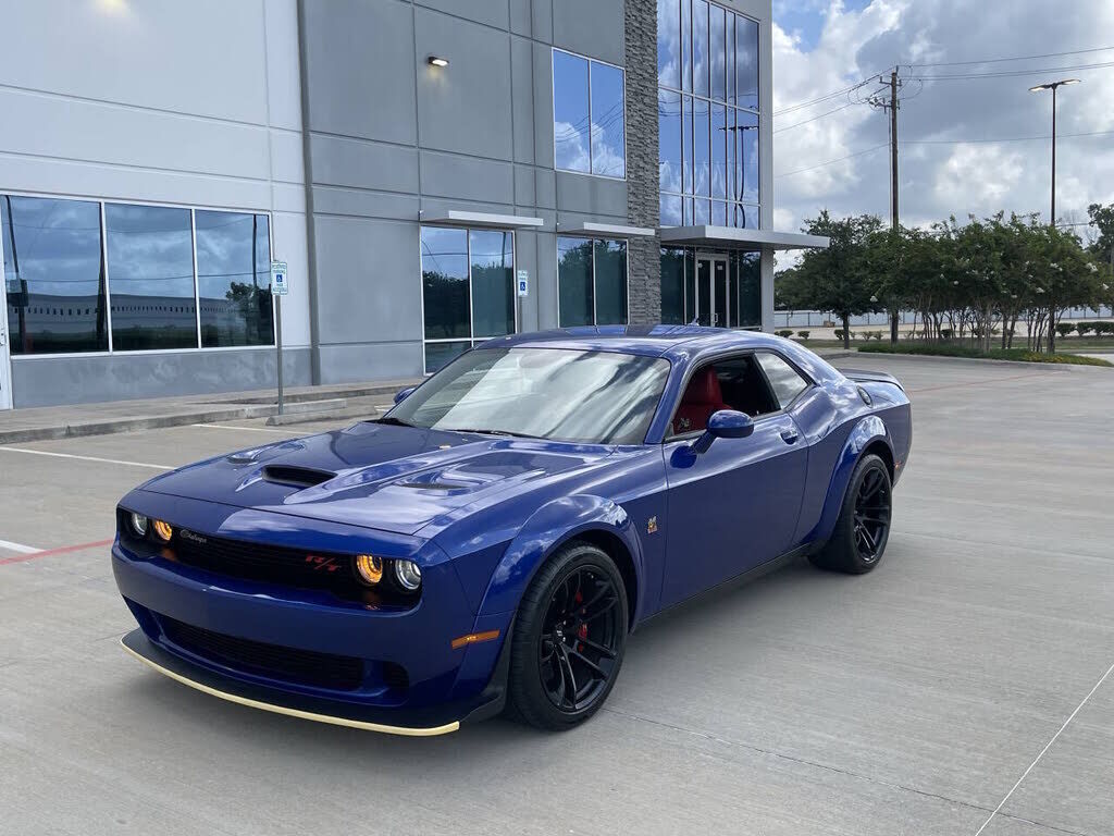 2022 DODGE Challenger
