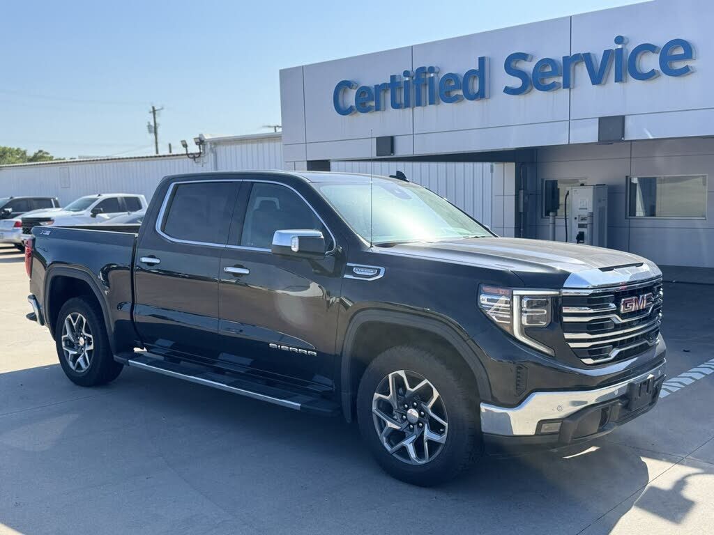 2024 GMC Sierra