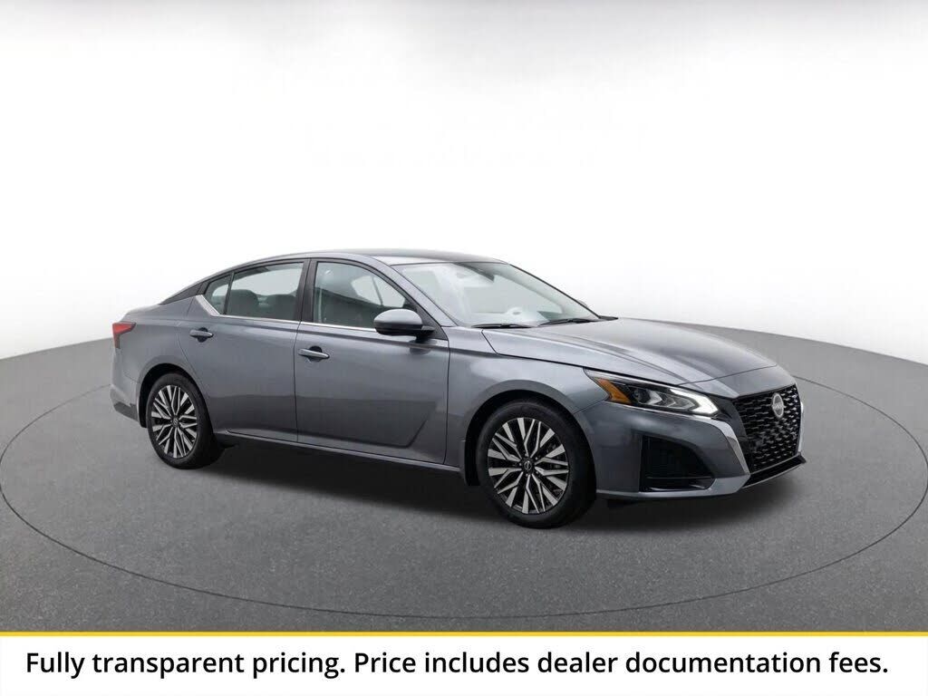 2026 NISSAN Altima