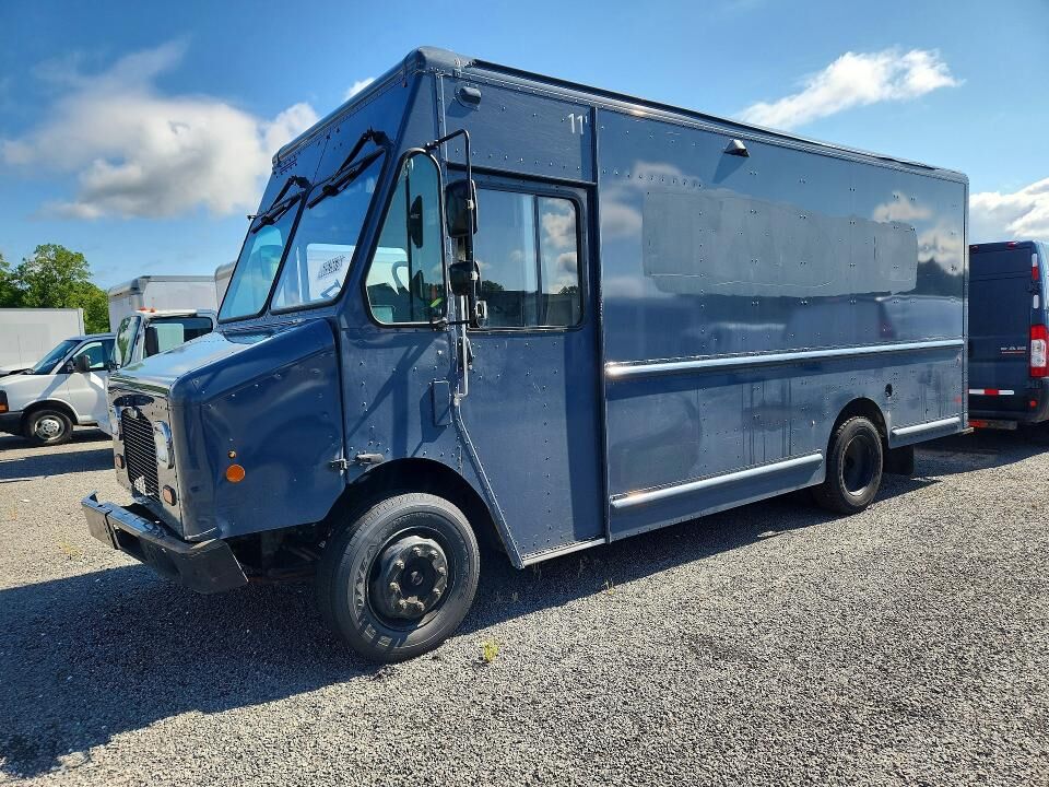 2020 FREIGHTLINER MT 45G Front Gasoline Engine Walk in Van Chassis