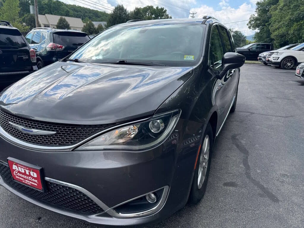 2020 CHRYSLER Pacifica