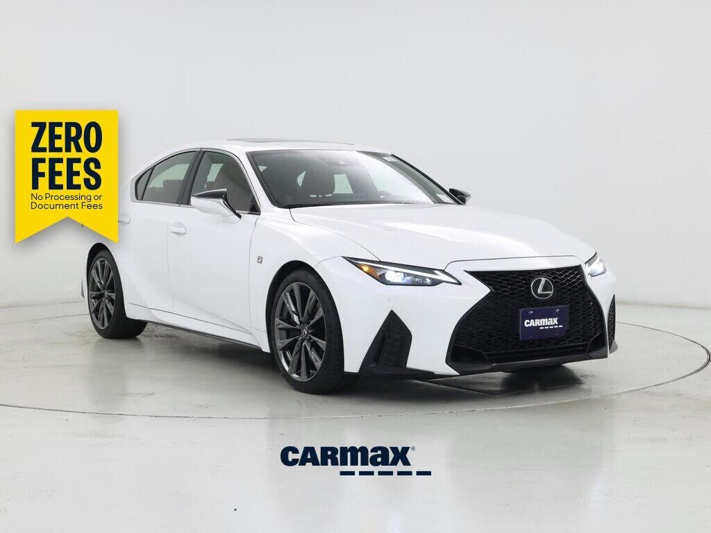 2022 LEXUS IS