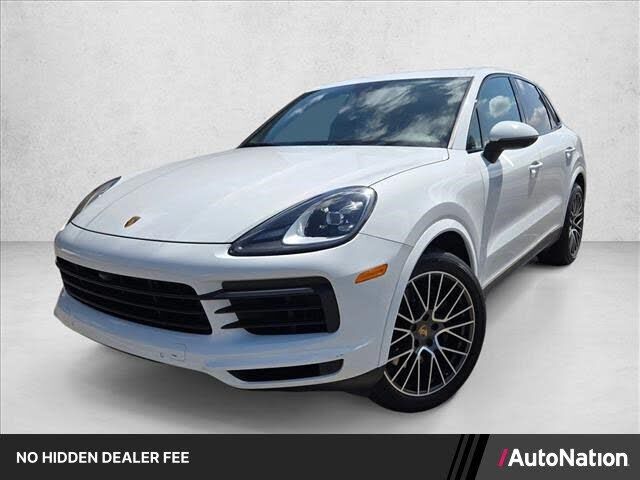 2022 PORSCHE Cayenne