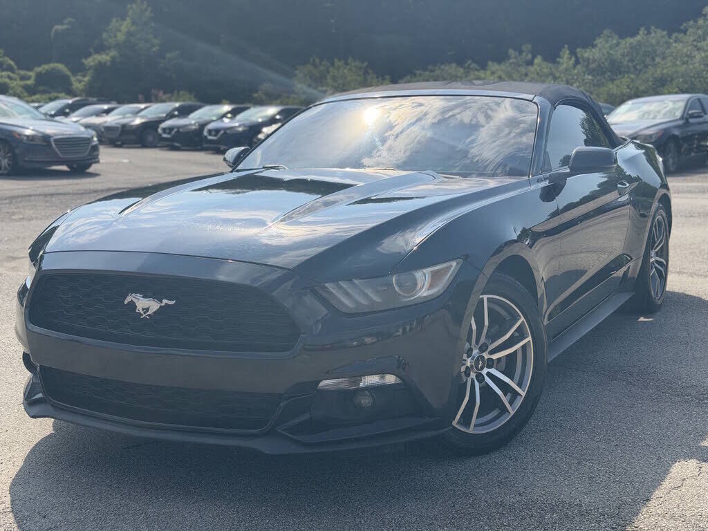 2017 FORD Mustang
