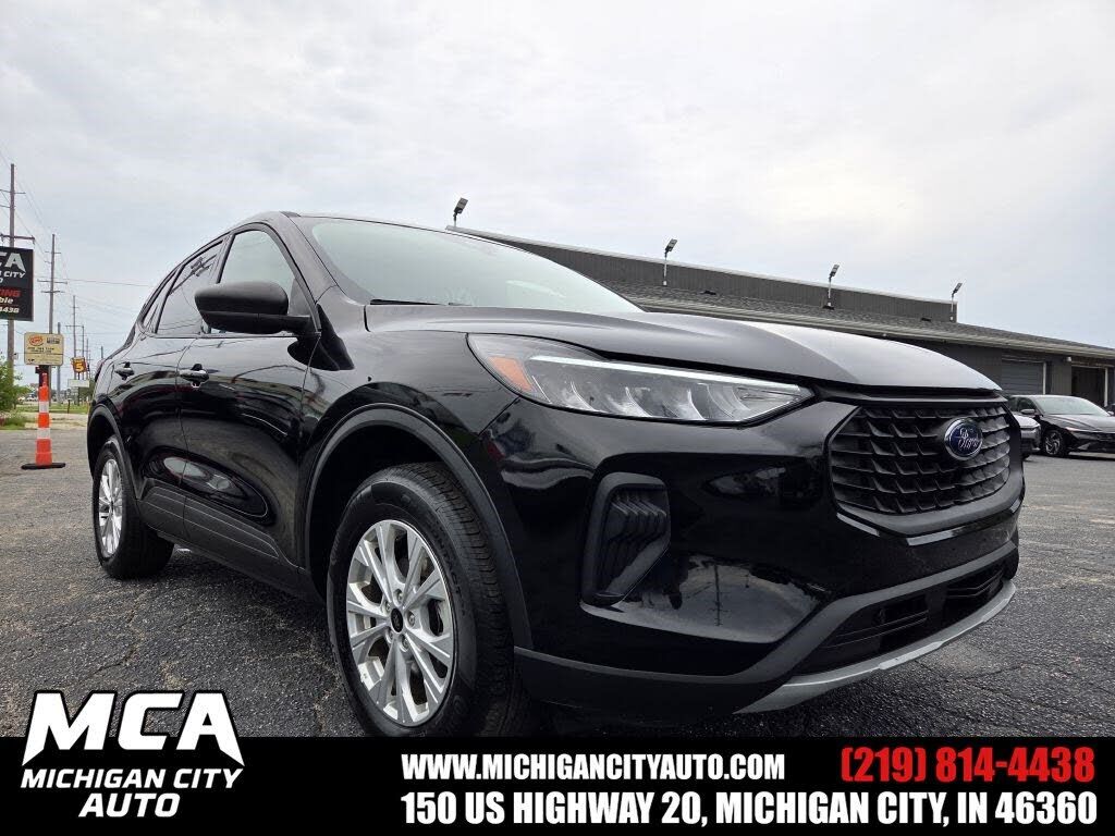 2025 FORD Escape