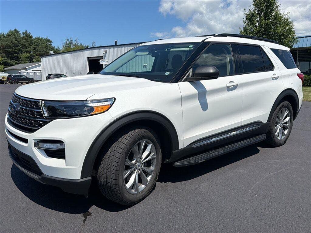 2022 FORD Explorer