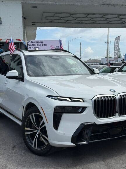 2024 BMW X7