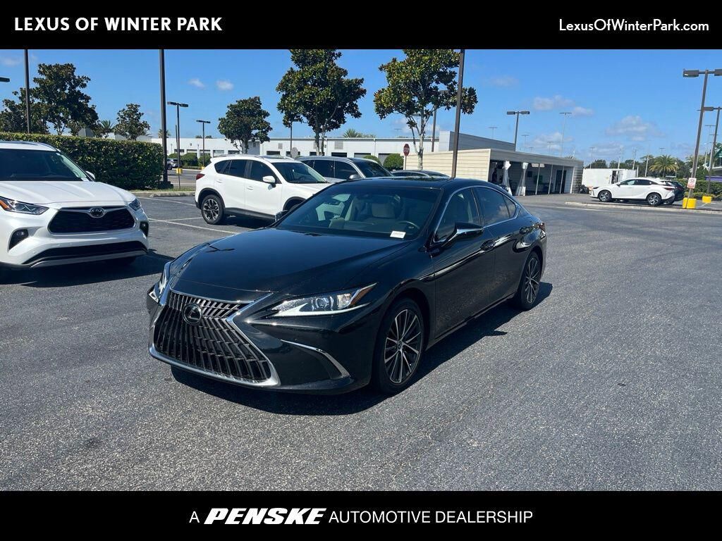2024 LEXUS ES
