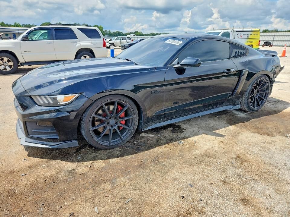 2015 FORD Mustang