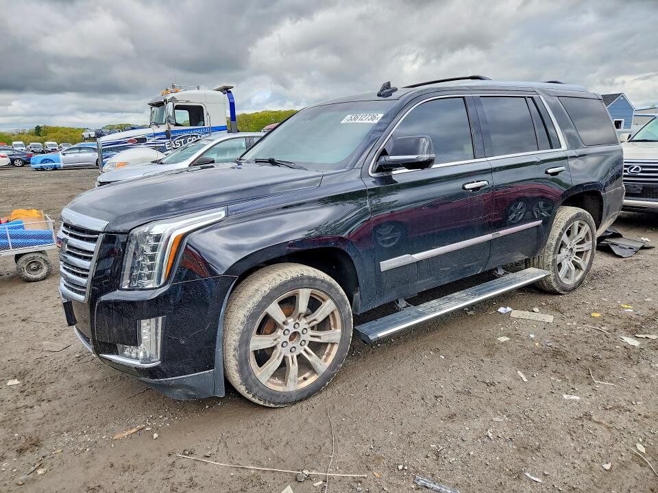2017 CADILLAC Escalade