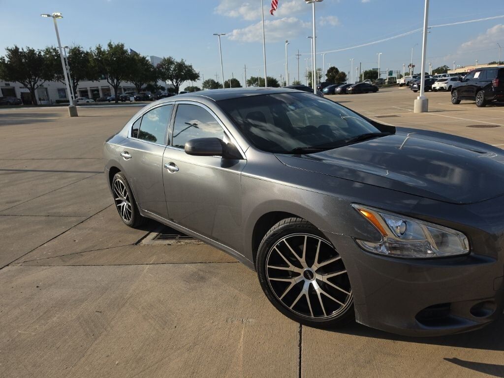 2014 NISSAN Maxima