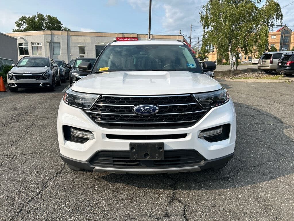 2020 FORD Explorer