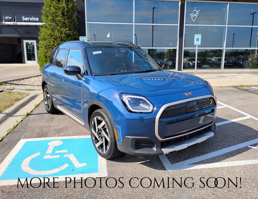 2025 MINI Countryman