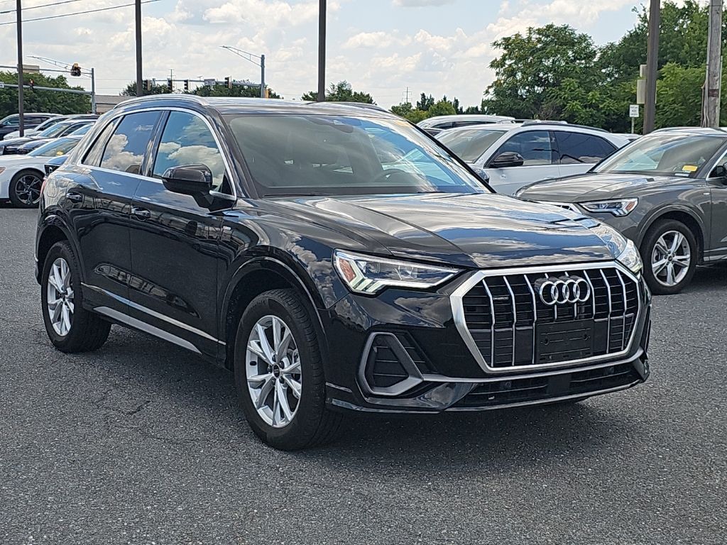 2024 AUDI Q3