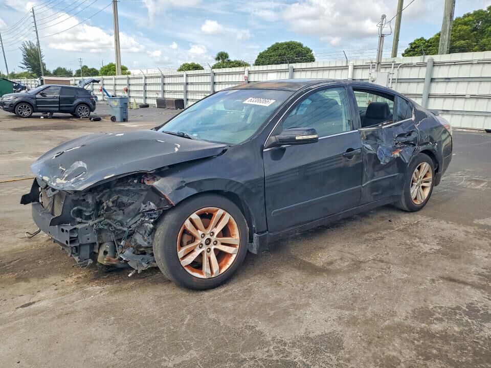 2012 NISSAN Altima