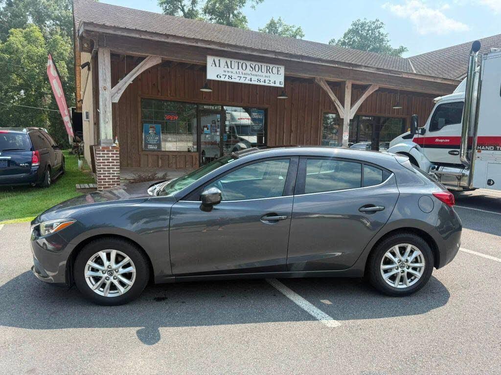 2015 MAZDA Mazda3