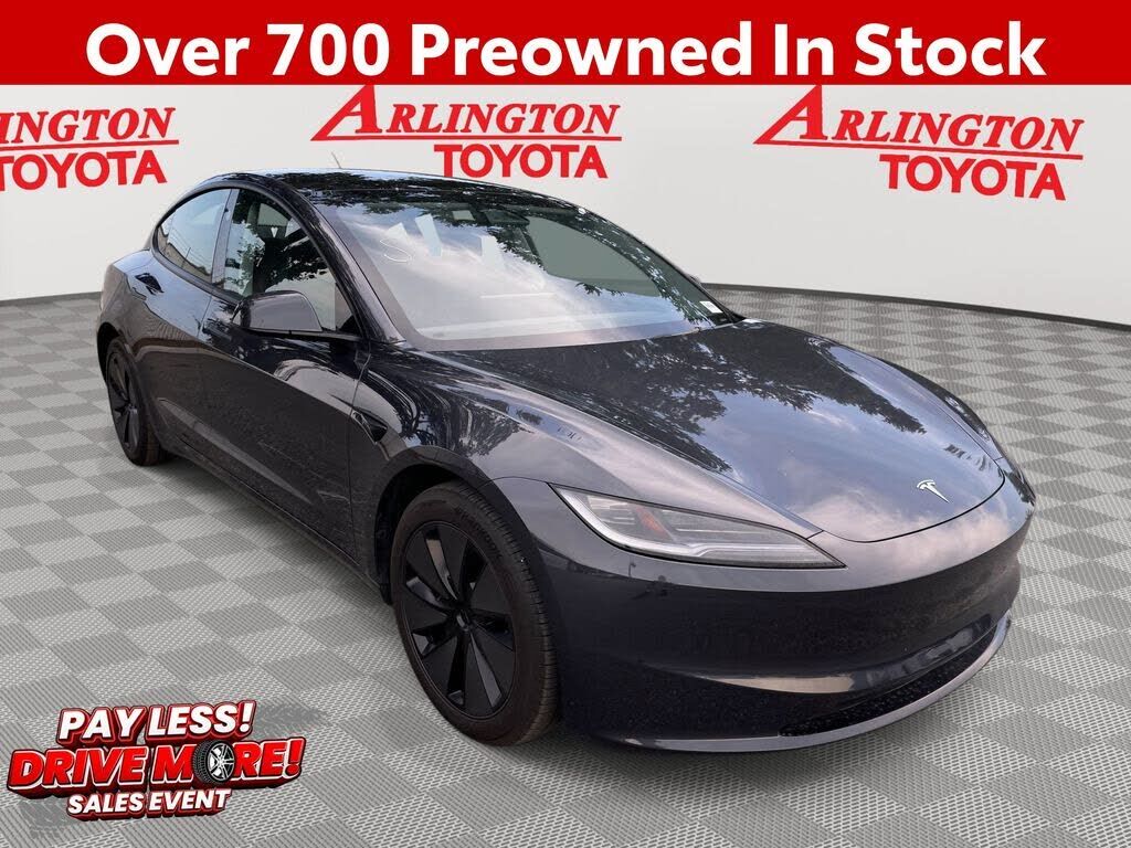 2025 TESLA Model 3