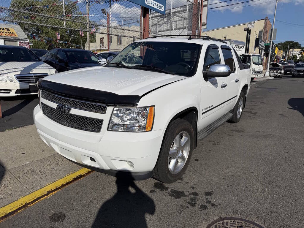 2010 CHEVROLET Avalanche