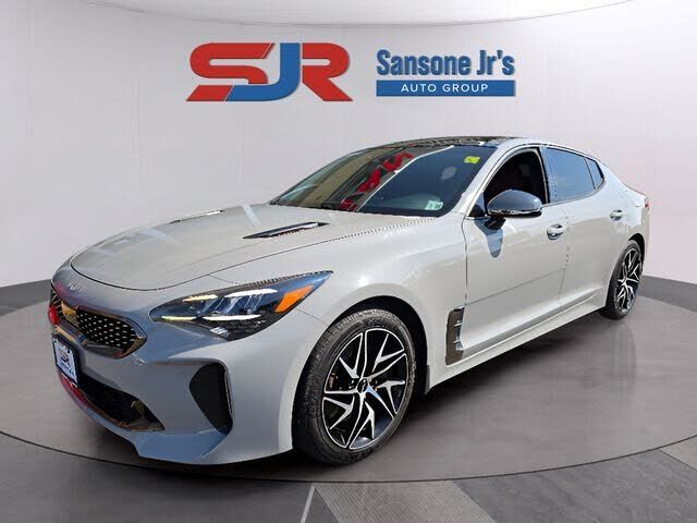 2023 KIA Stinger