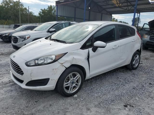 2017 FORD Fiesta