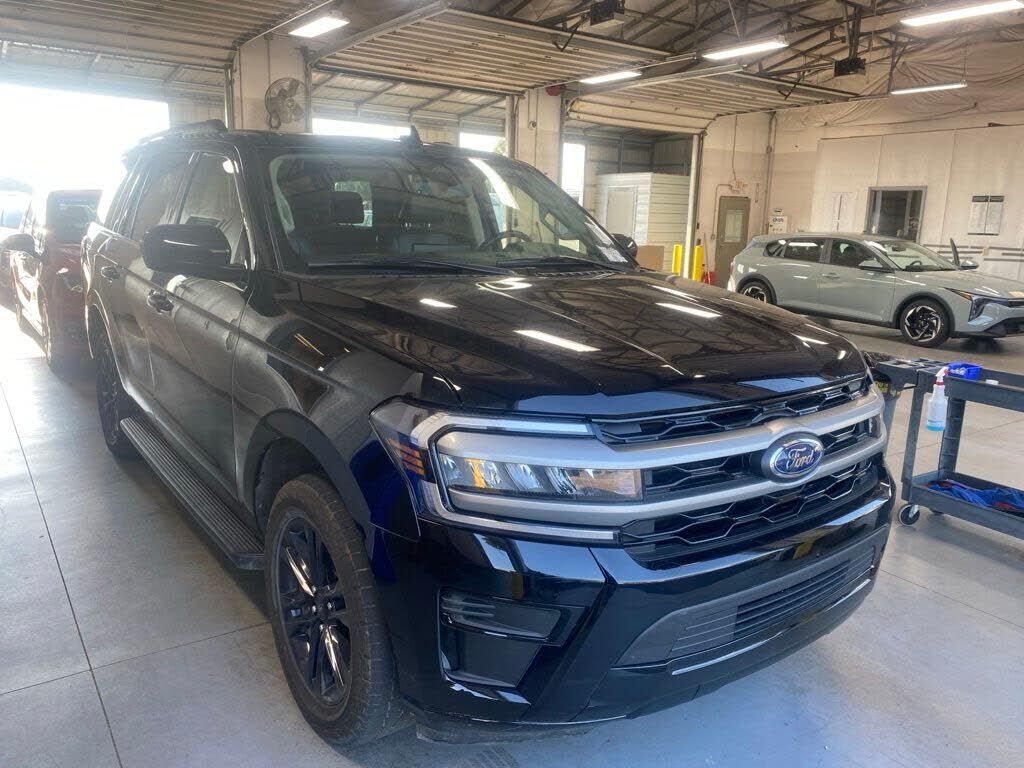 2024 FORD Expedition
