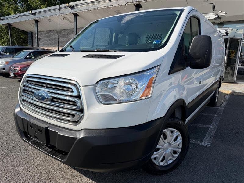 2019 FORD Transit