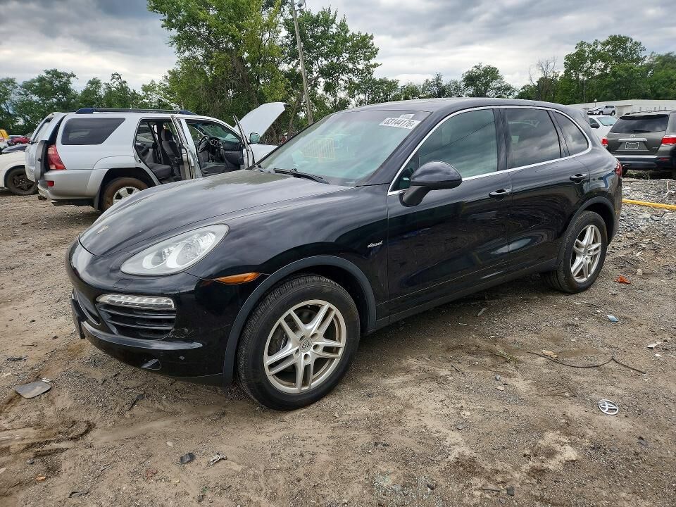 2013 PORSCHE Cayenne