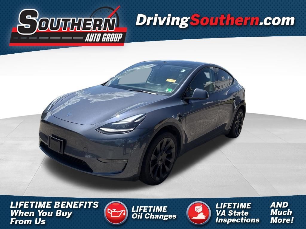 2023 TESLA Model Y