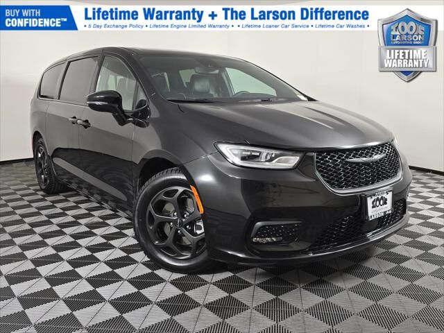 2023 CHRYSLER Pacifica