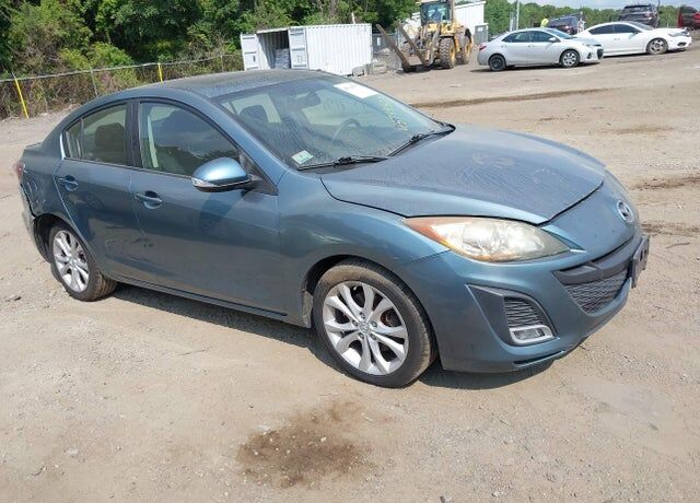 2010 MAZDA Mazda3