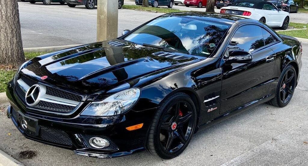 2011 MERCEDES-BENZ SL-Class