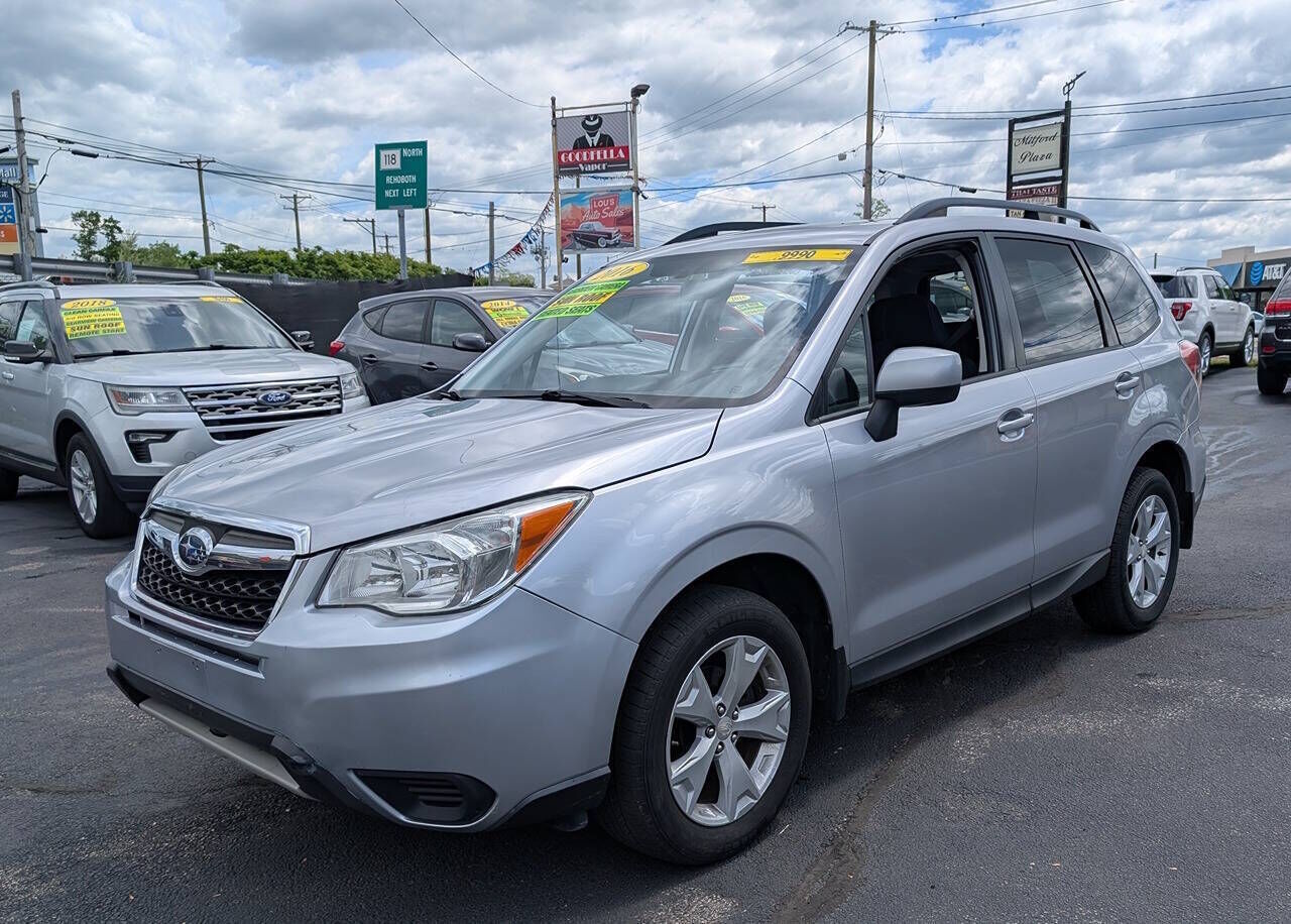 2016 SUBARU Forester