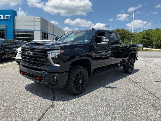 2026 CHEVROLET Silverado HD