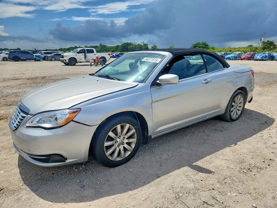 2012 CHRYSLER 200