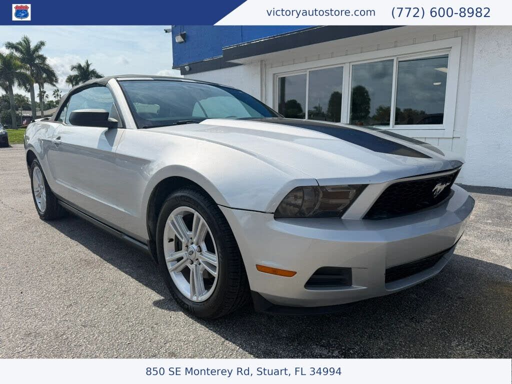 2010 FORD Mustang
