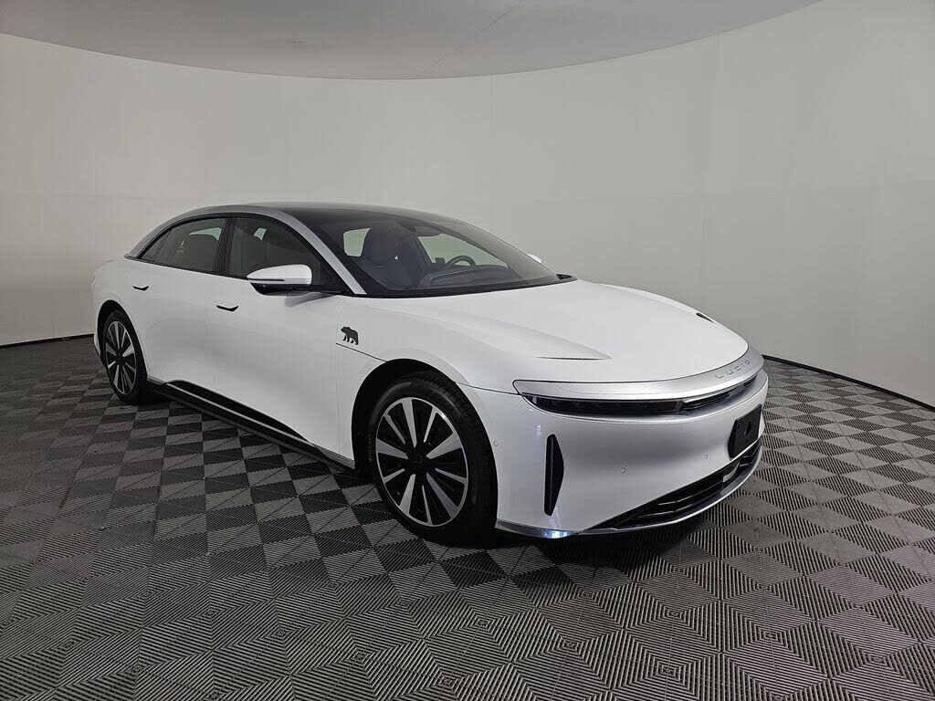 2025 LUCID Air