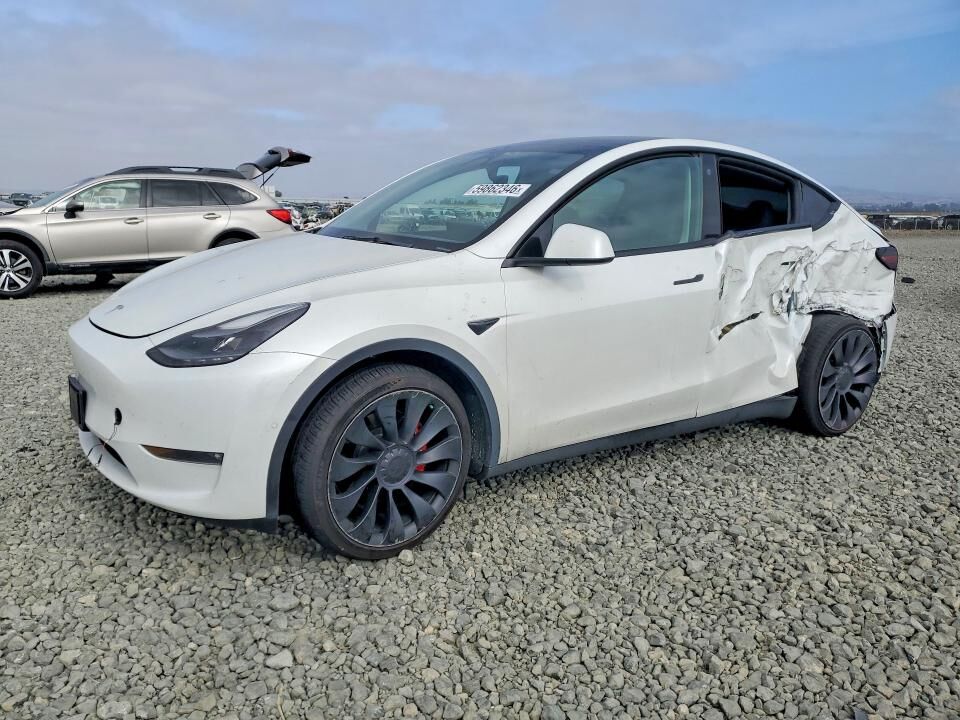 2022 TESLA Model Y
