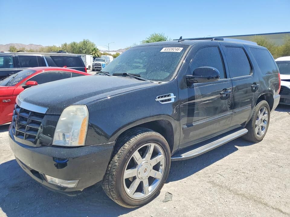 2010 CADILLAC Escalade